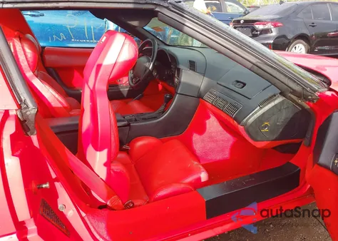 1993 Chevrolet Corvette z USA, uszkodzony, nr VIN 1G1YY23P6P5110282